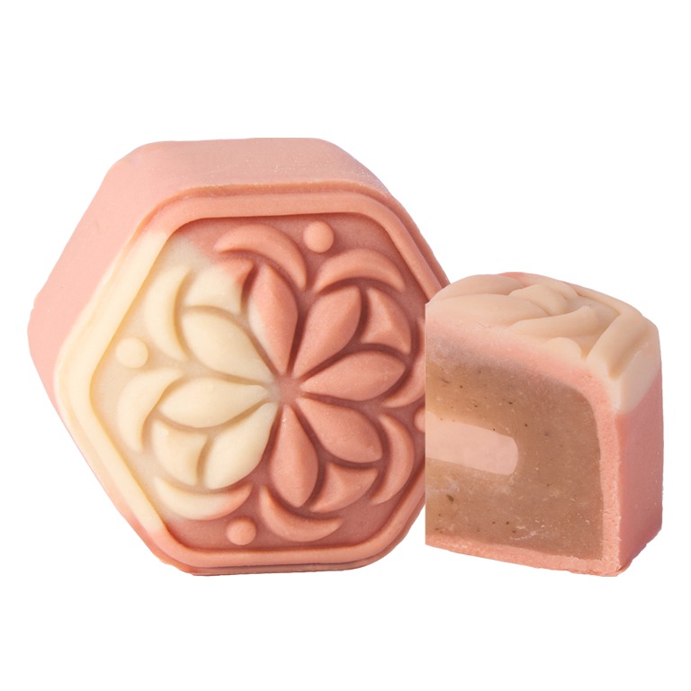 OVERSEA MOMOYAMA PEACH TEA CREAM CHEESE MOONCAKE (New) 桃气芝芝